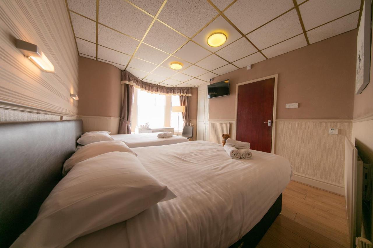 Lyndene Hotel Blackpool Extérieur photo